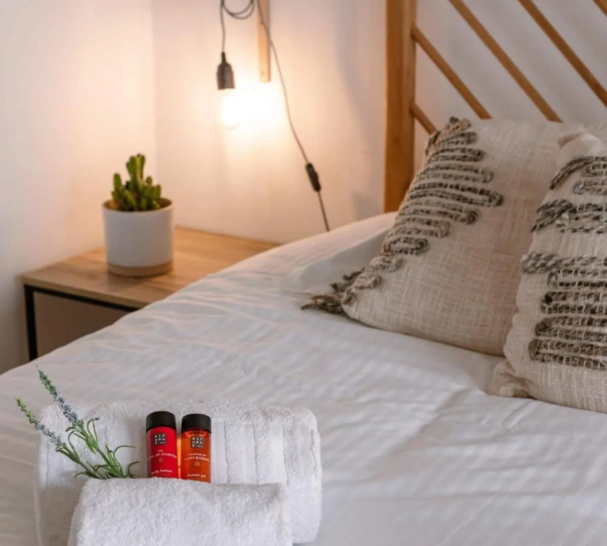Huswell - Lovely, Sunny Flat Just Near The Beach And The Sea Ostend Apartment
